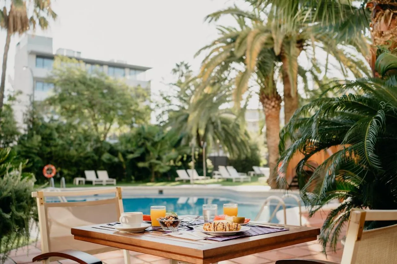 Monica Hotel Cambrils