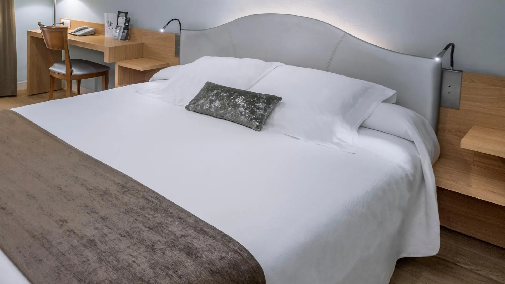 Monica Hotel Cambrils
