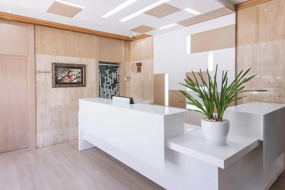 Monica Hotel Cambrils