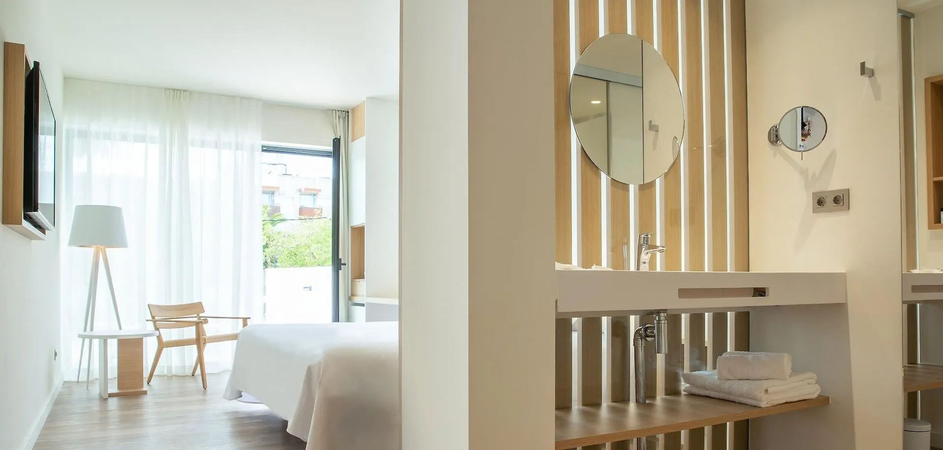 Monica Hotel Cambrils