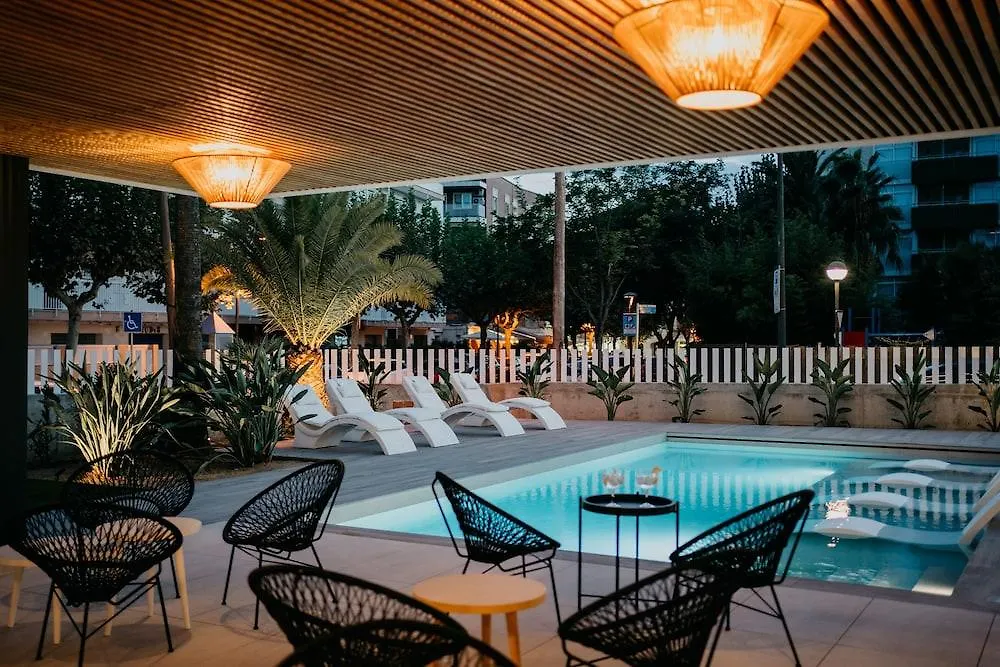 Monica Hotel Cambrils