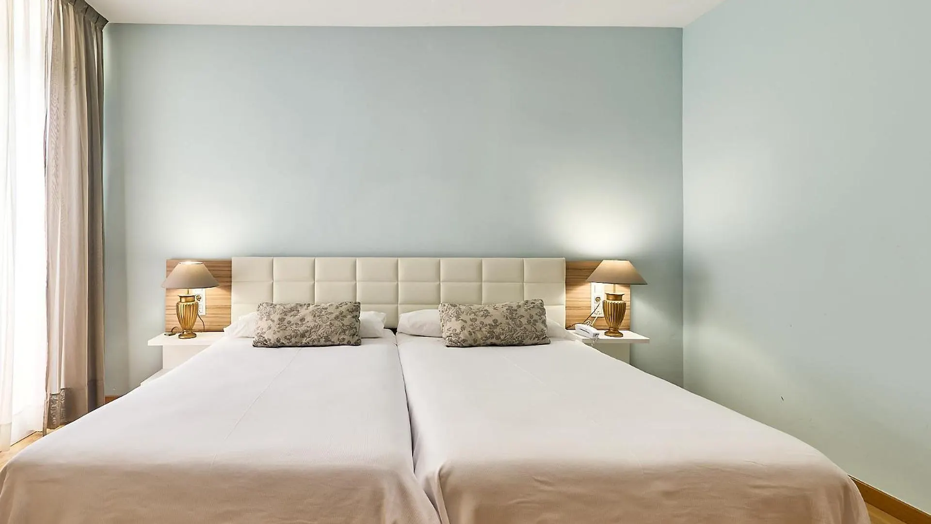 Monica Hotel Cambrils Spanien