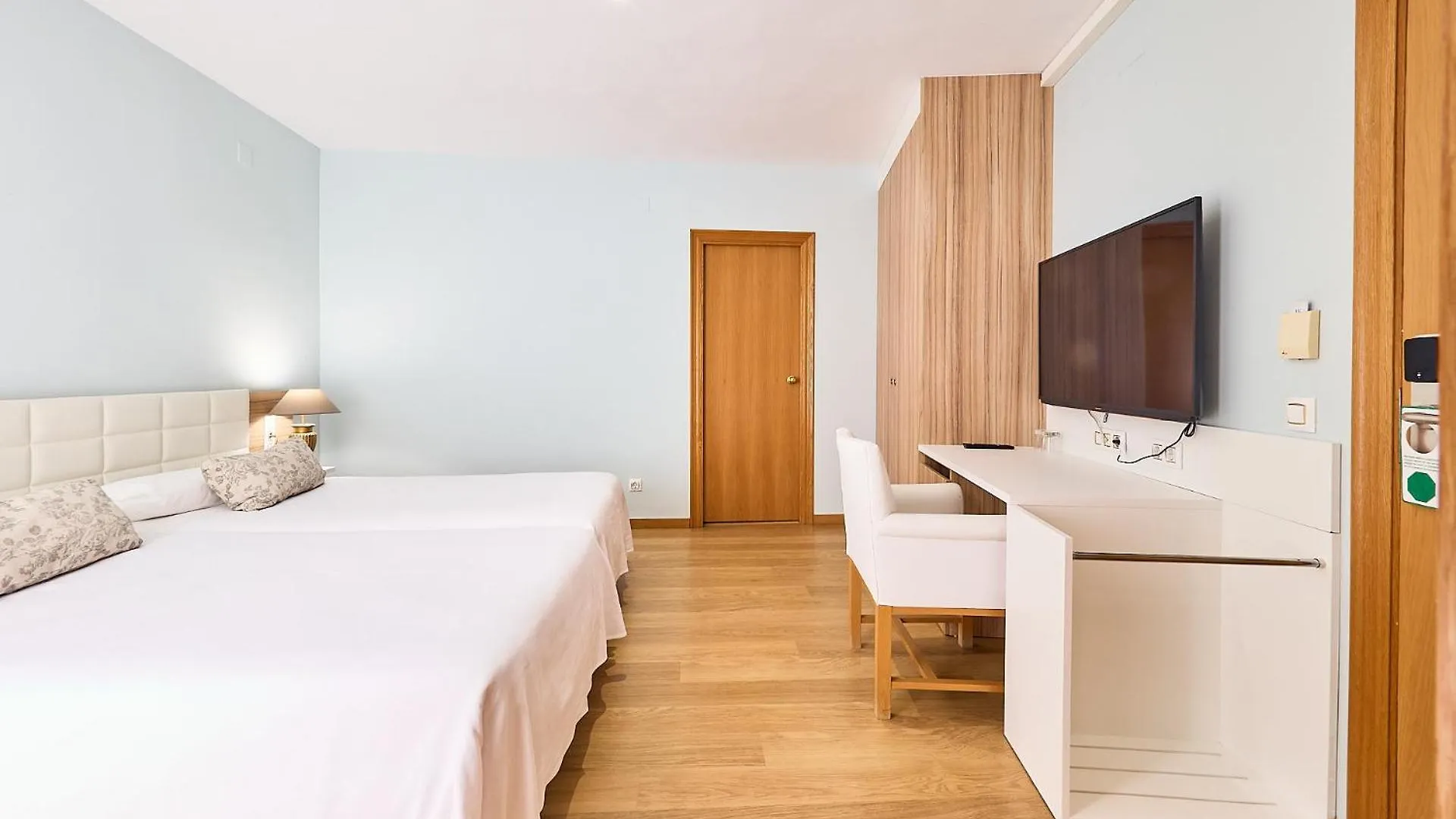 Monica Hotel Cambrils