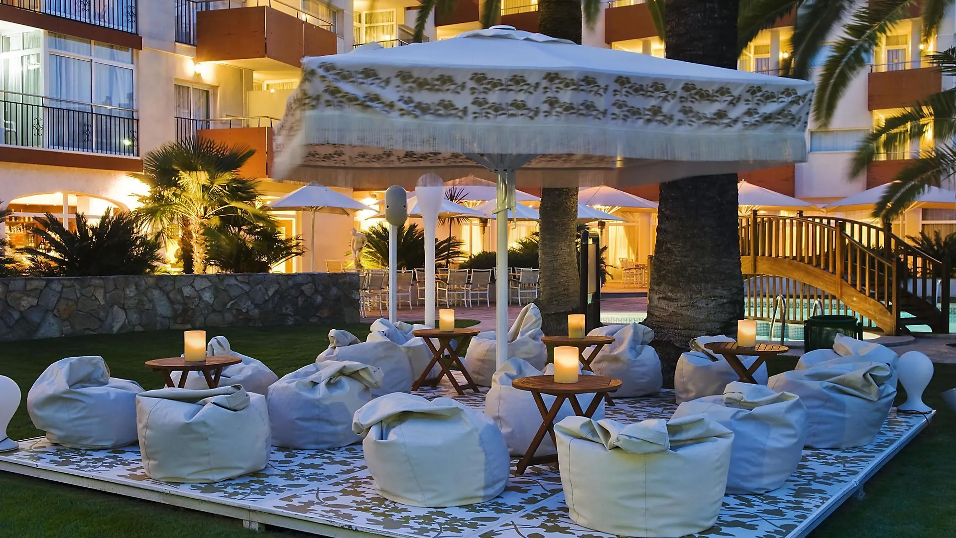 Monica Hotel Cambrils 4*,