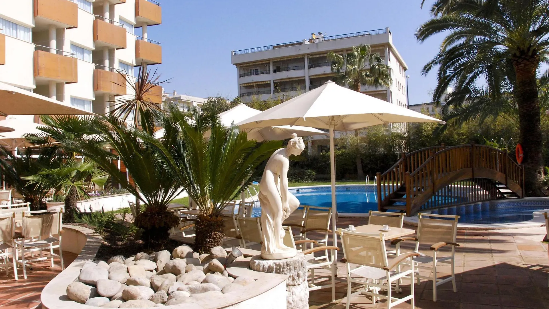 Monica Hotel Cambrils